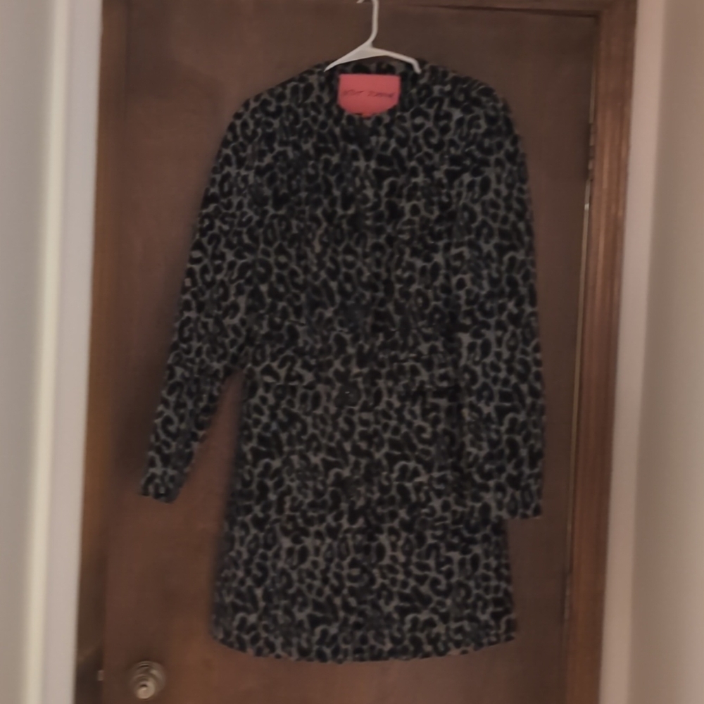 Betsey Johnson leopard animal print jacket